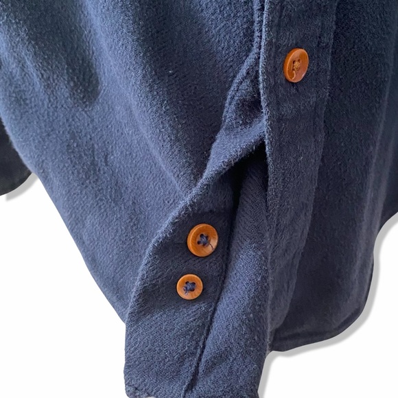 CLUB MONACO Men’s Slim Fit Flannel Shirt - Picture 3 of 6